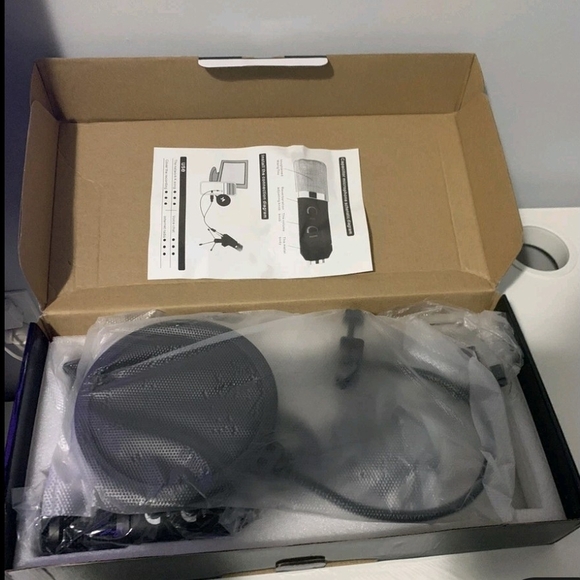 Professional Condenser Microphone - Black - Picture 2 of 5